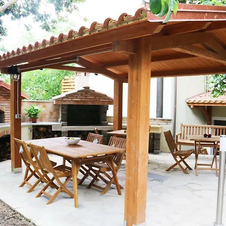 Il Giardino Di Casa Vacanze T6 Apartment