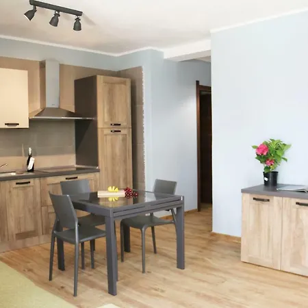 Apartment Il Giardino Di Casa Vacanze T6