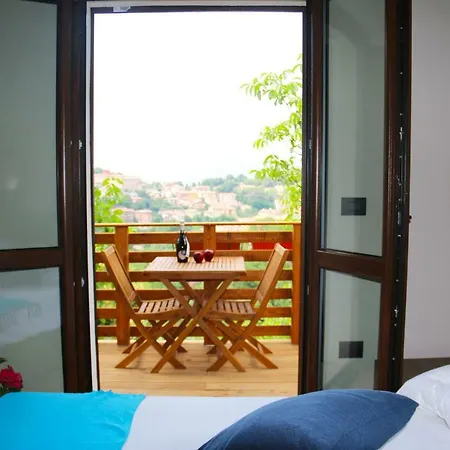 Apartment Il Giardino Di Casa Vacanze T6 *