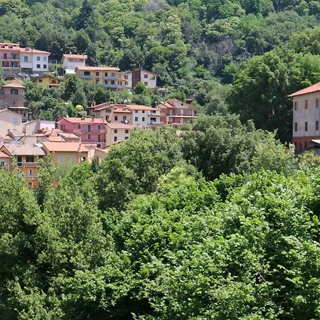 Il Giardino Di Casa Vacanze T6 Apartment