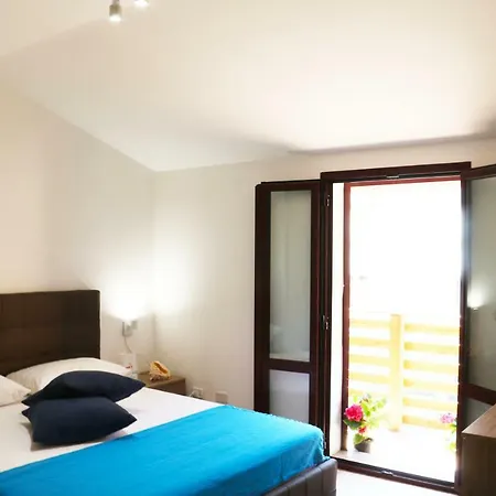 Il Giardino Di Casa Vacanze T6 *