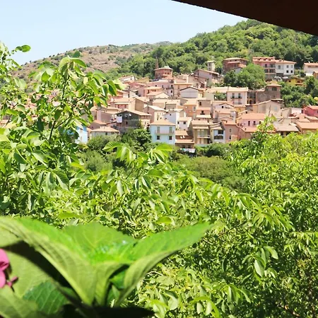 Il Giardino Di Casa Vacanze T6 Apartment