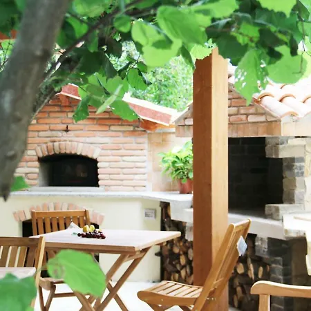 Il Giardino Di Casa Vacanze T6